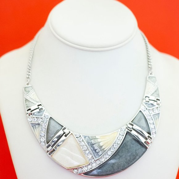18 inch, Vintage Silver Tone Geometric Stylish Medieval Bib Necklace - F44 - Picture 2 of 3